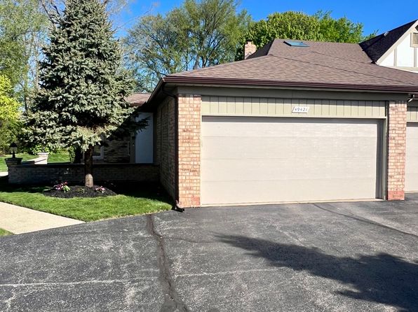 49421 Northwood Ct, Shelby Township, MI 48315