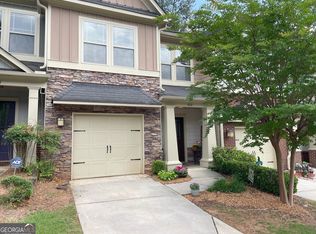 1072 N Village Dr, Decatur, GA 30032