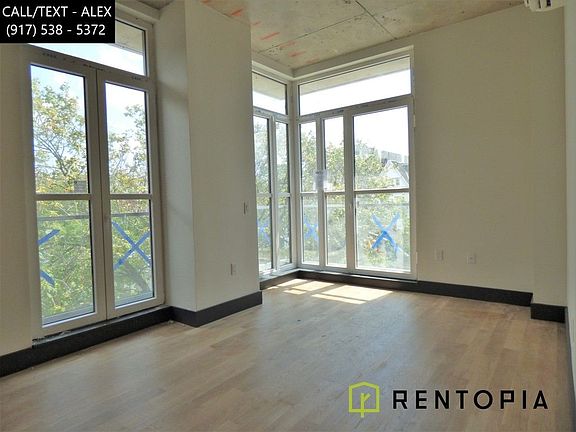 2nd image of 889 Bushwick Ave #530