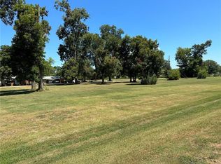 Pine St, Colfax, LA 71417
