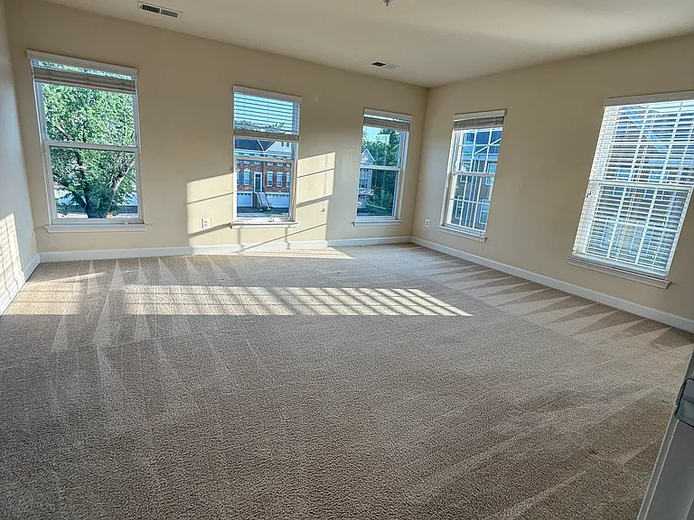 6257 Casdin Dr — Photo 25
