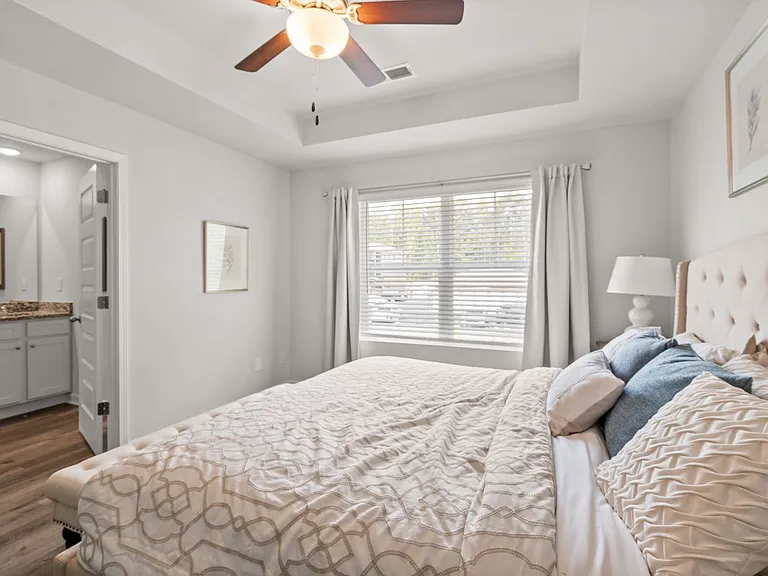1015 Harden Dr NW — Photo 37