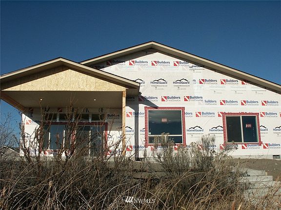 5th image of 3435 Blue Heron Lane