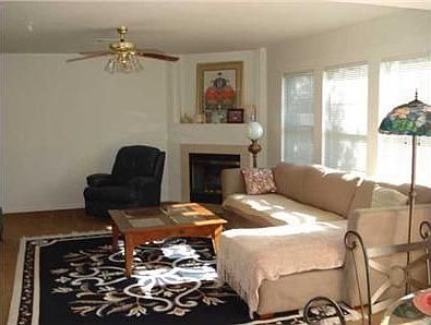 4th image of 11425 Kingsgate Dr