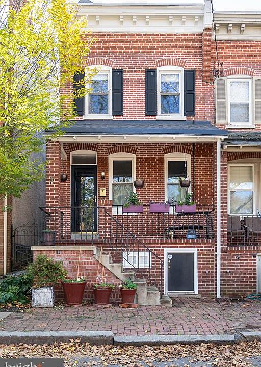 1st image of 918 Lovering Ave