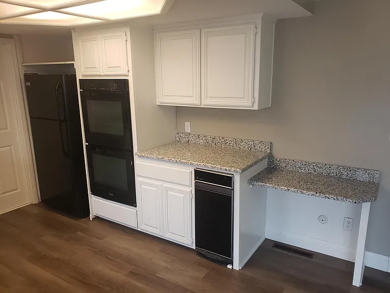817 Stafford Way — Photo 2