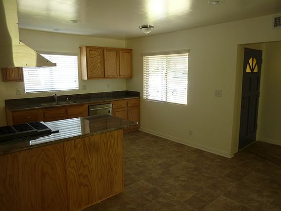 3rd image of 2242 Benito Dr