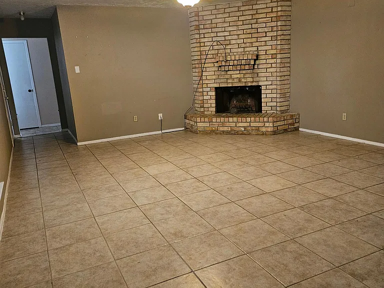 20126 Chipplegate Ln — Photo 2