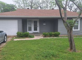 705 Vine St, Euless, TX 76040