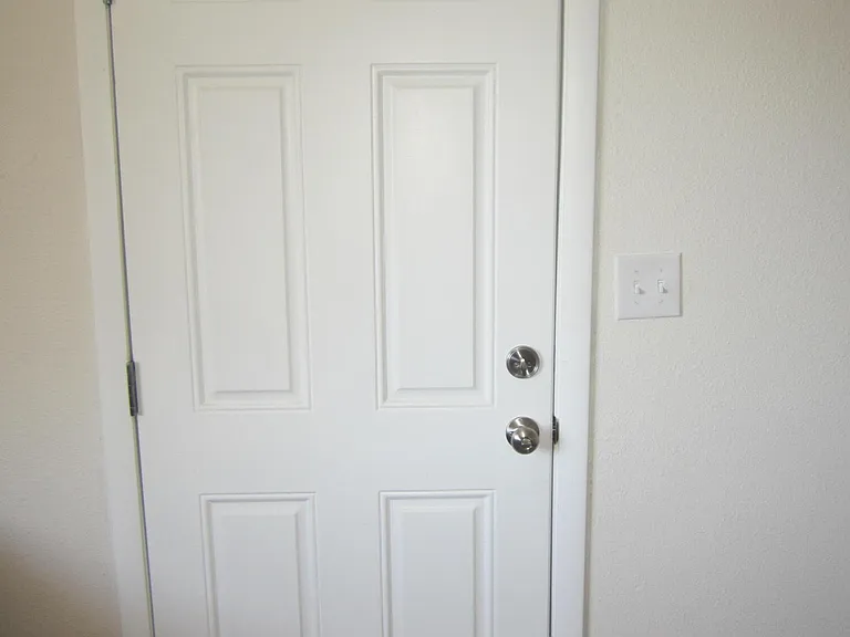 305 Corvena Way — Photo 15