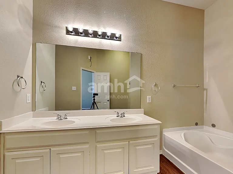 14149 Filly St — Photo 13