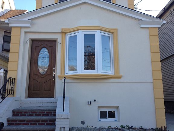 2nd image of 8789 118th St