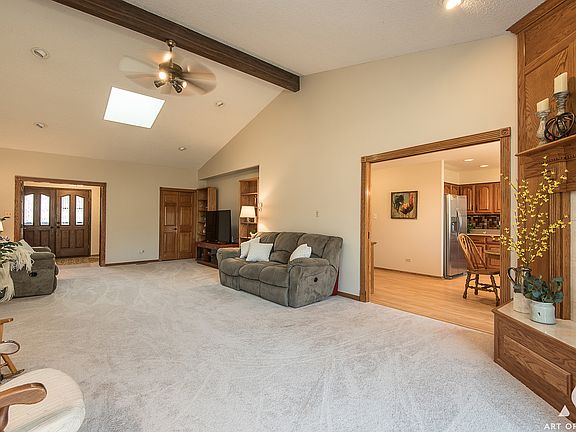 5th image of 9715 S Hickory Crest Ct