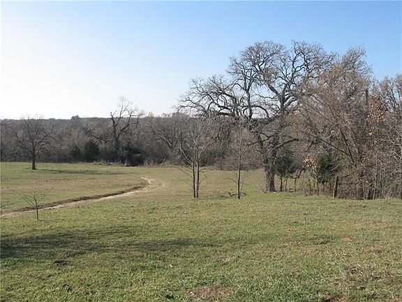 3rd image of 5916 County Road 304