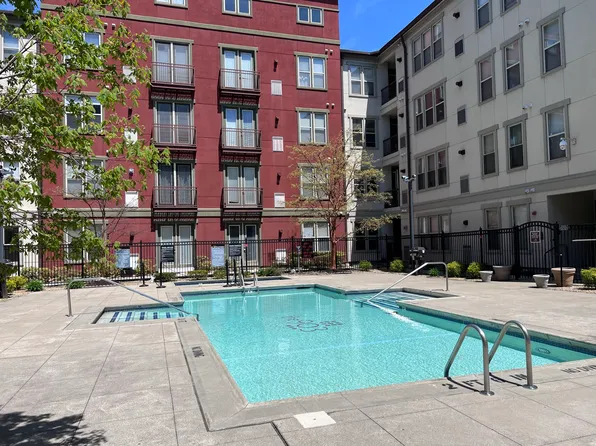903 Providence Pl APT 463, Providence, RI 02903