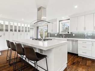 65 Jennings Rd, White Plains, NY 10605