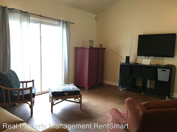 5th image of 8802 Brookfield Dr