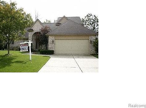 1st image of 38097 Lantern Hill Ct