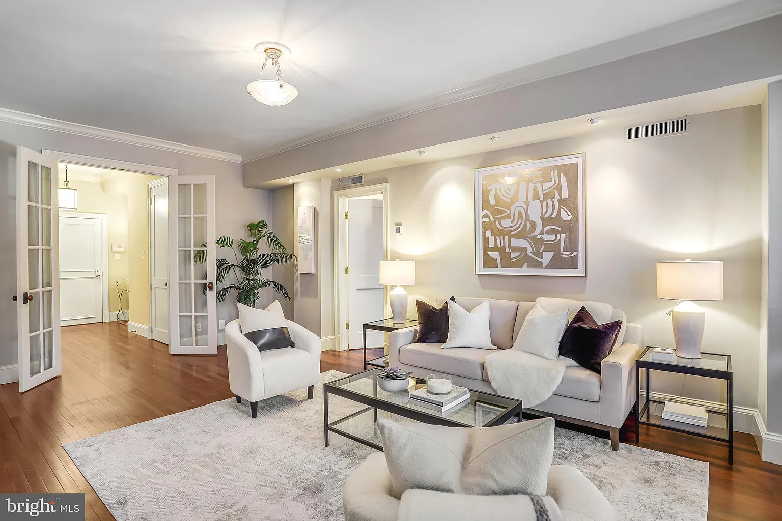 2127 California St NW APT 201 photo 1