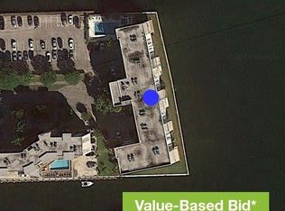 4000 NE 169th St APT 206, North Miami Beach, FL 33160