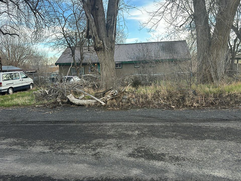 1st image of 36005 S Gerards Rd