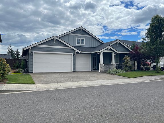 2nd image of 17307 NE 78th Way