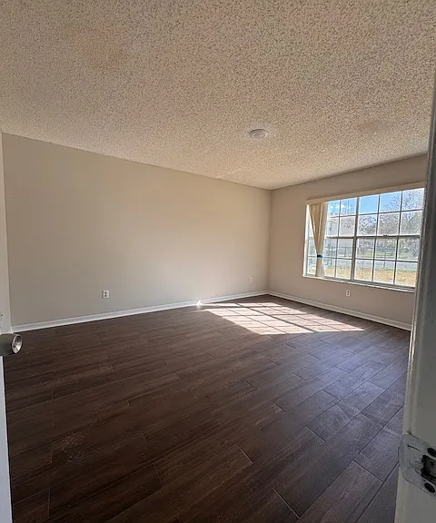 5006 Laguna Bay Cir #63 — Photo 7
