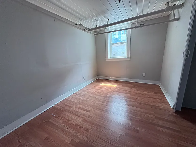 92 Main St #CC1 — Photo 2