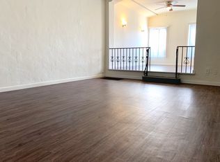 4526 Edgewood Pl #1/2, Los Angeles, CA 90019