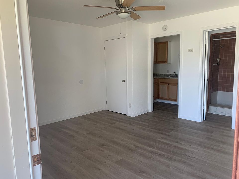 2nd image of 2355 Atwater Blvd #50