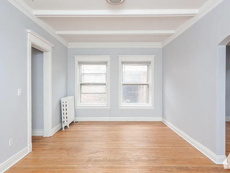 941 W Windsor Ave #3 — Photo 1