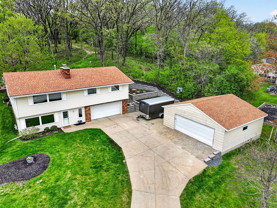 1st image of 1265 Robin Ln SE