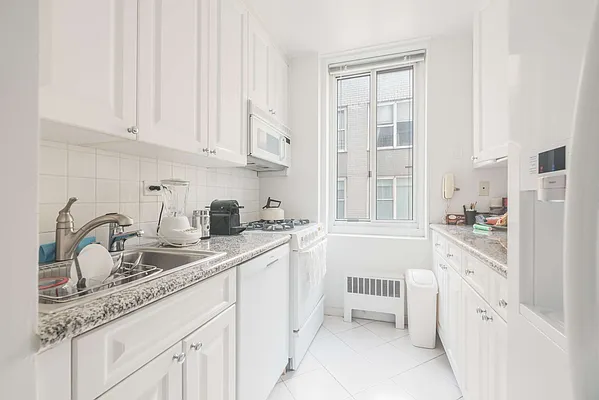 Rented by BSD Realty Worldwide Inc | media 16