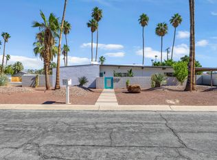2250 E Acacia Rd, Palm Springs, CA 92262
