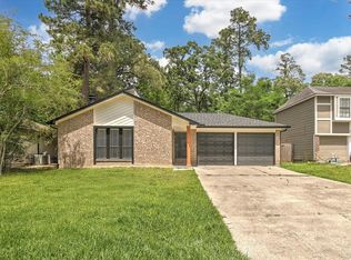 23 Summer Crest Cir, Spring, TX 77381