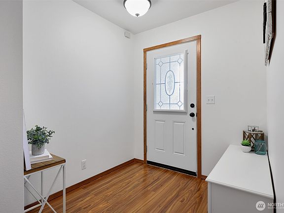 3rd image of 5771 Arcarro Court SE