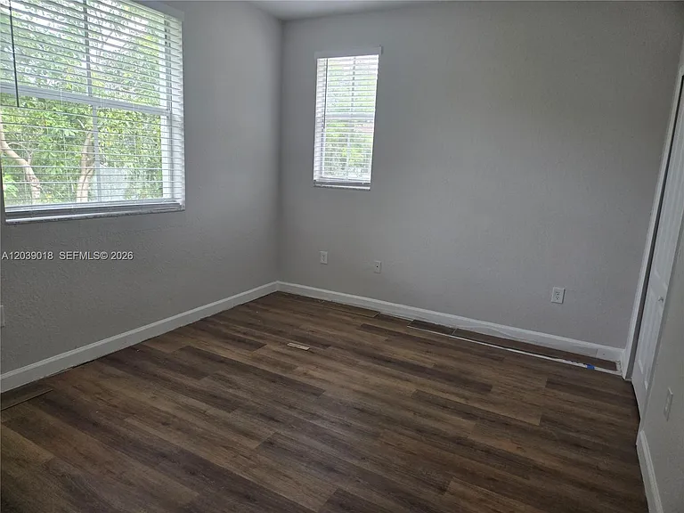 2460 SE 16th Ter #200 — Photo 9