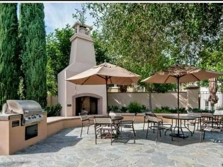 20 San Clemente — Photo 16