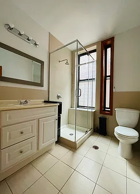 Rented by Compass | media 14