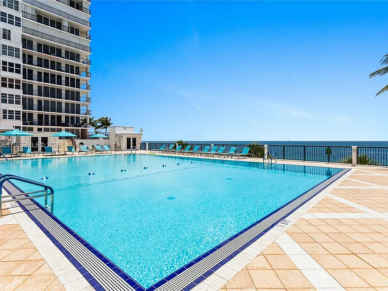 4280 Galt Ocean Dr #3G — Photo 44