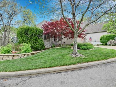 8912 W 142nd Ct, Overland Park, KS, 66221