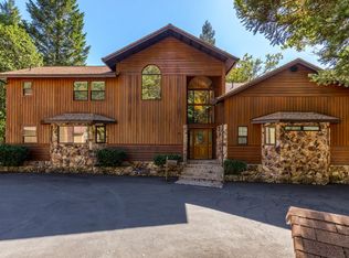 3033 Jumpoff Joe Creek Rd, Grants Pass, OR 97526