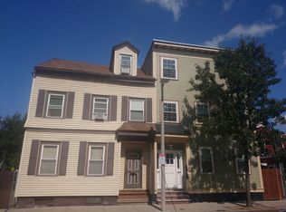 216 East St, South Boston, MA 02127