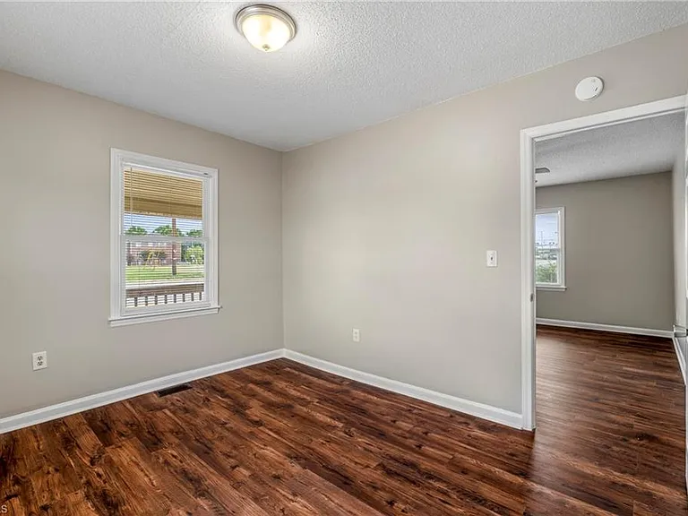 2210 E Market St — Photo 9