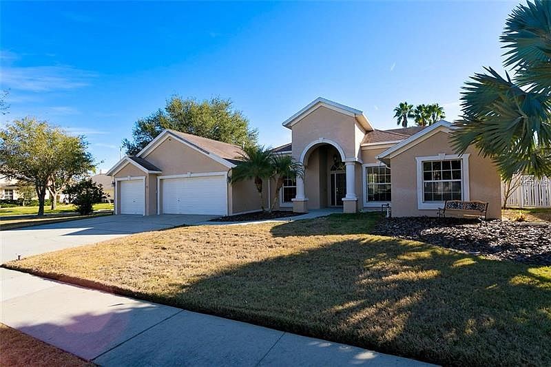 1st image of 12311 Breton Oak Ln