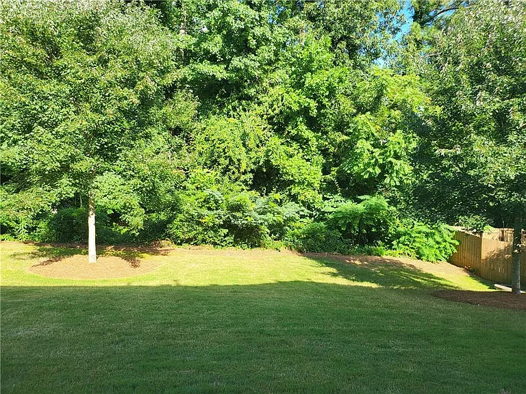1080 Colgan Ct — Photo 15