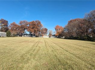 Raytown Rd, Kansas City, MO 64138