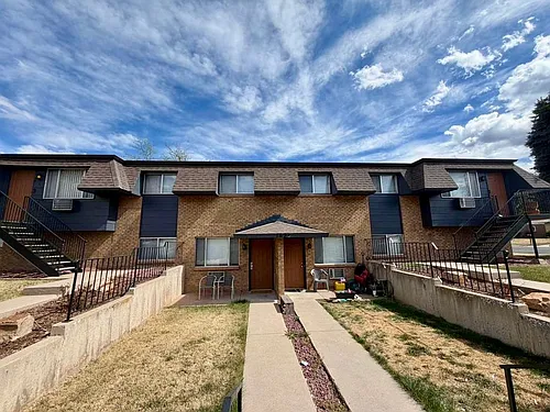 1628 Azalea Dr Photo 1