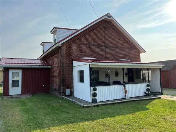 40 W Main St, Yatesboro, PA 16263