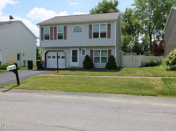 25 Myer's Lane, Schuylerville, NY 12871